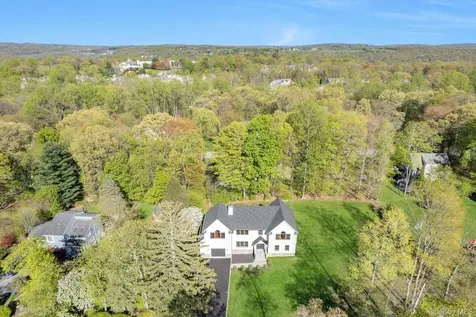 57 Meadow Sweet Road Cortlandt Manor NY 10567