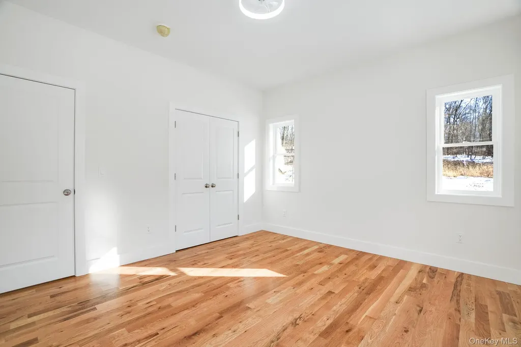 16 Bear Hollow Lane Hyde Park NY 12538