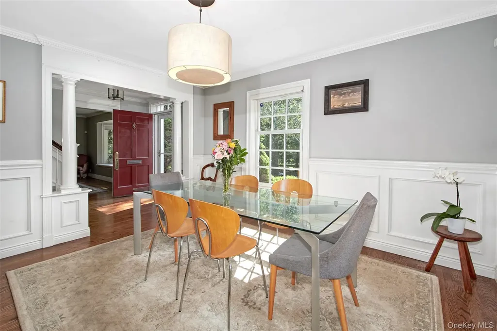 71 Heatherbloom Road White Plains NY 10605