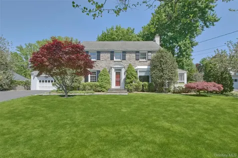 71 Heatherbloom Road White Plains NY 10605