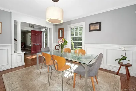 71 Heatherbloom Road White Plains NY 10605