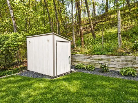 46 Graney Court Pearl River NY 10965