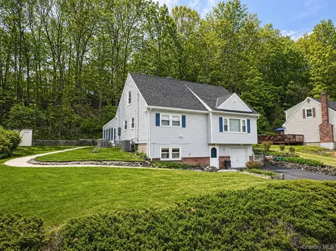46 Graney Court Pearl River NY 10965