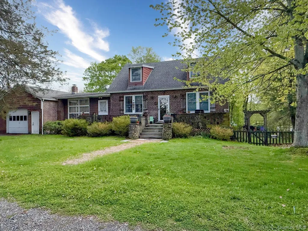30 Dimiceli Street New Windsor NY 12553