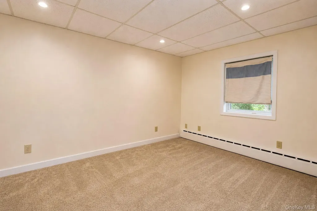 30 Dimiceli Street New Windsor NY 12553
