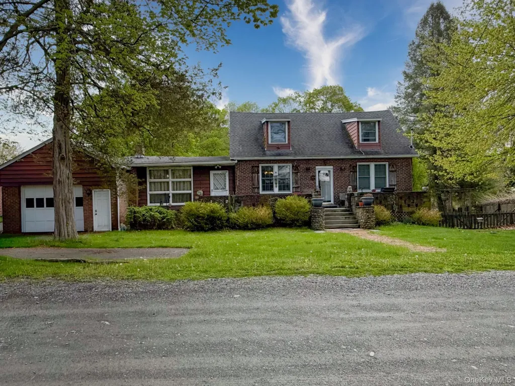30 Dimiceli Street New Windsor NY 12553