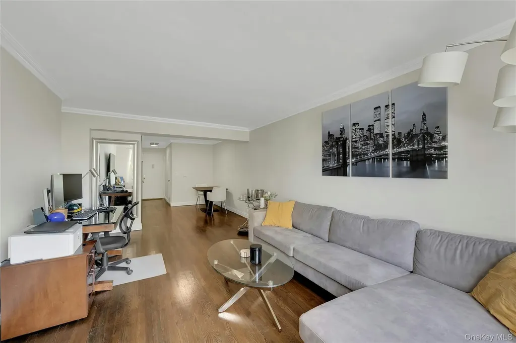 30 N Broadway White Plains NY 10601