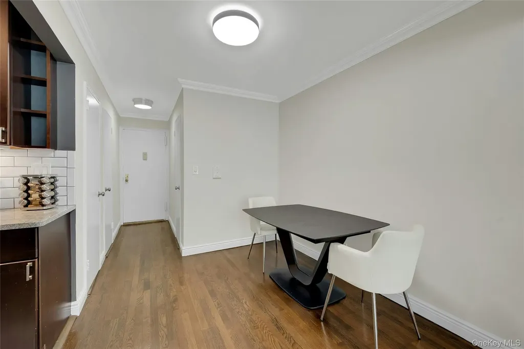 30 N Broadway White Plains NY 10601