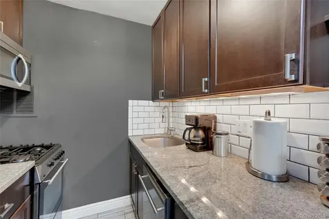 30 N Broadway White Plains NY 10601