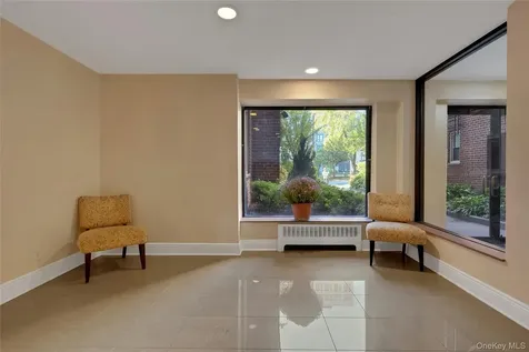 30 N Broadway White Plains NY 10601