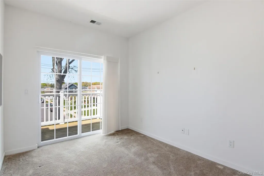 13 Spring Drive Seaford NY 11783