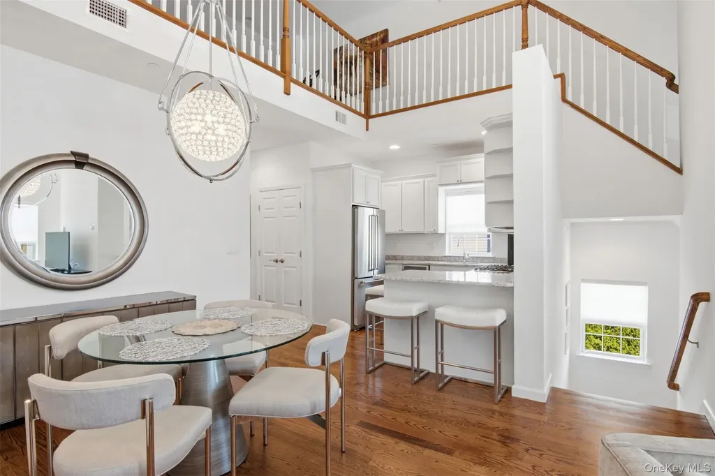 13 Spring Drive Seaford NY 11783