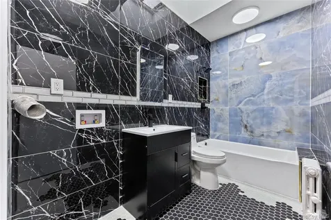 526 W 175th Street New York (manhattan) NY 10033