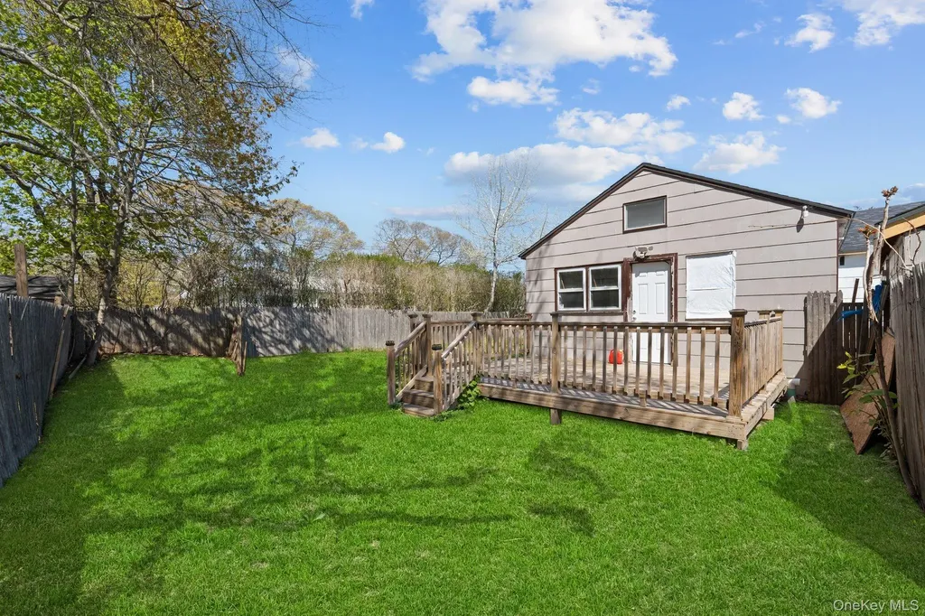 12 Hackensack Road Mastic Beach NY 11951