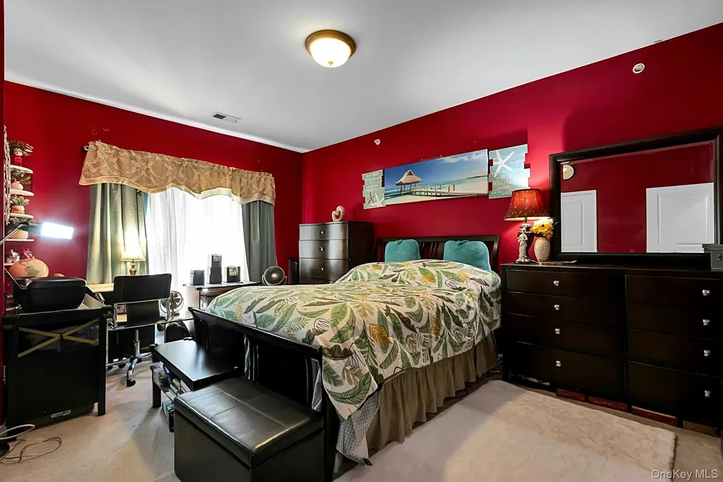 24 N De Baun Avenue Suffern NY 10901