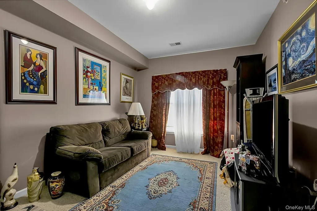 24 N De Baun Avenue Suffern NY 10901