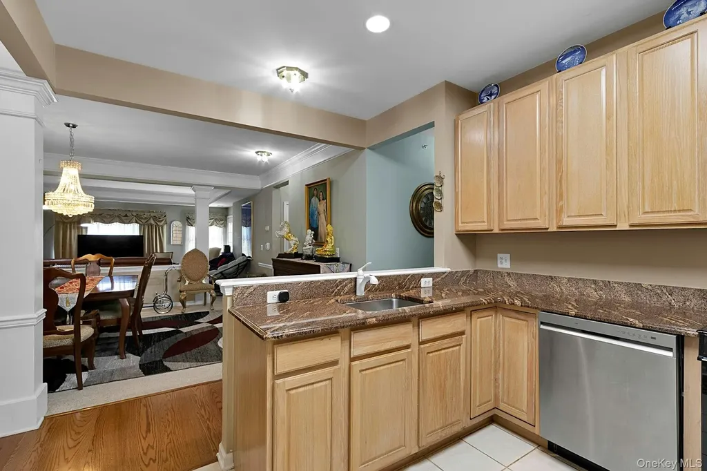 24 N De Baun Avenue Suffern NY 10901