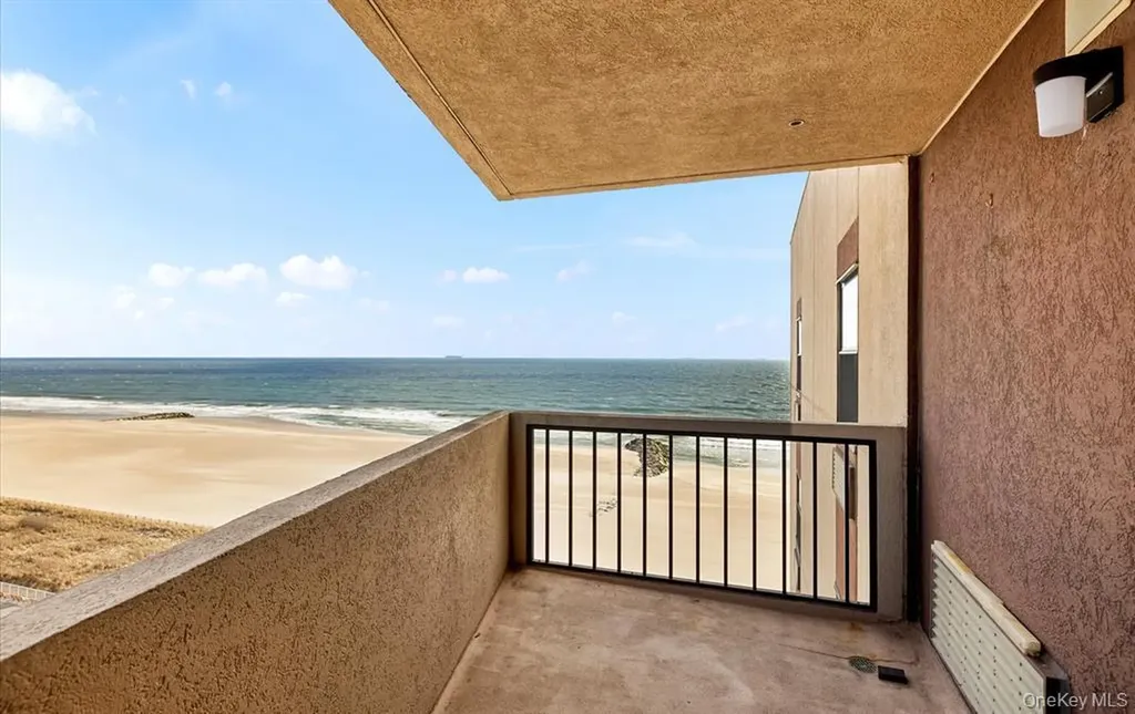 360 Shore Road Long Beach NY 11561