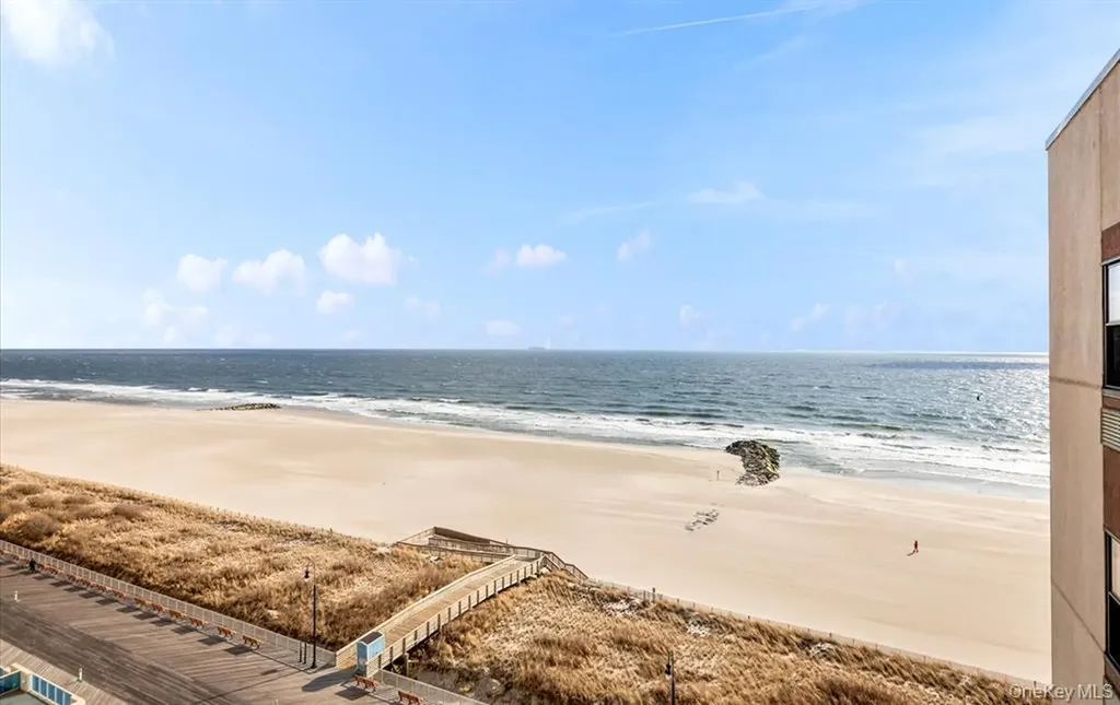 360 Shore Road Long Beach NY 11561