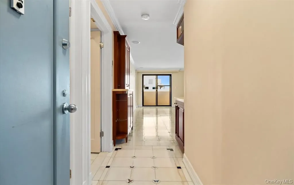 360 Shore Road Long Beach NY 11561
