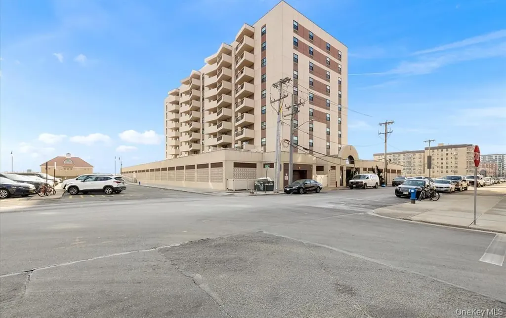 360 Shore Road Long Beach NY 11561