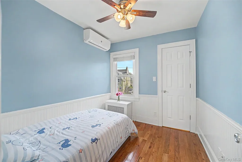282 Houston Avenue Mineola NY 11501