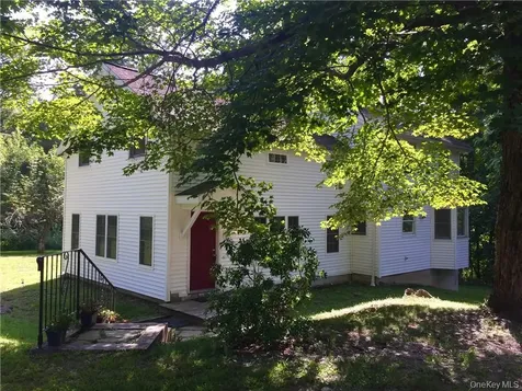 188 N Quaker Hill Road Pawling NY 12564