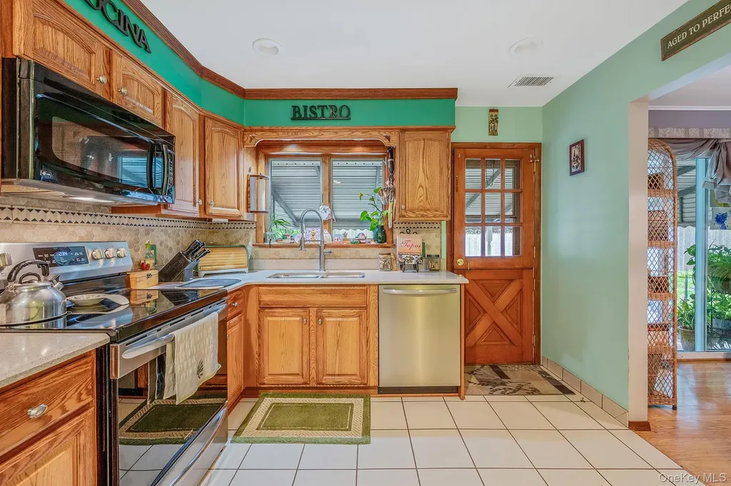 22 Beacon Drive Sound Beach NY 11789