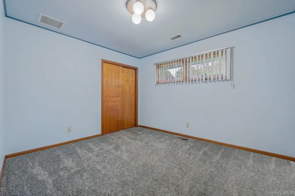 22 Beacon Drive Sound Beach NY 11789