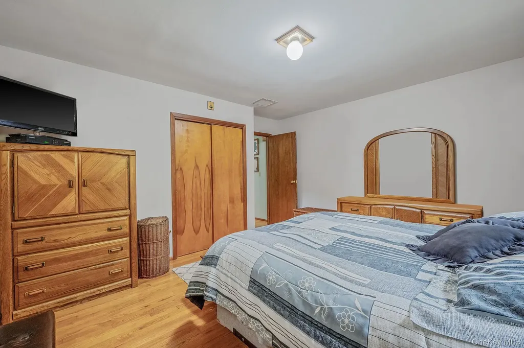 22 Beacon Drive Sound Beach NY 11789