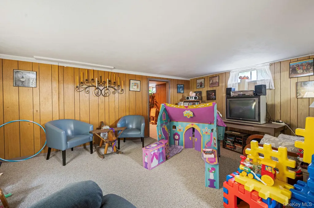 22 Beacon Drive Sound Beach NY 11789