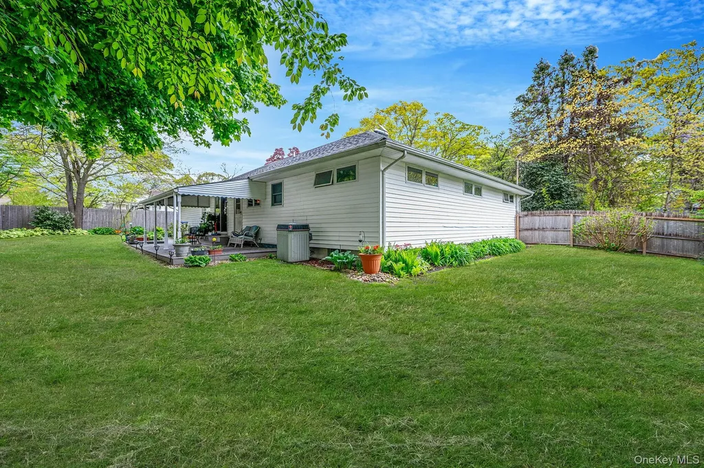 22 Beacon Drive Sound Beach NY 11789