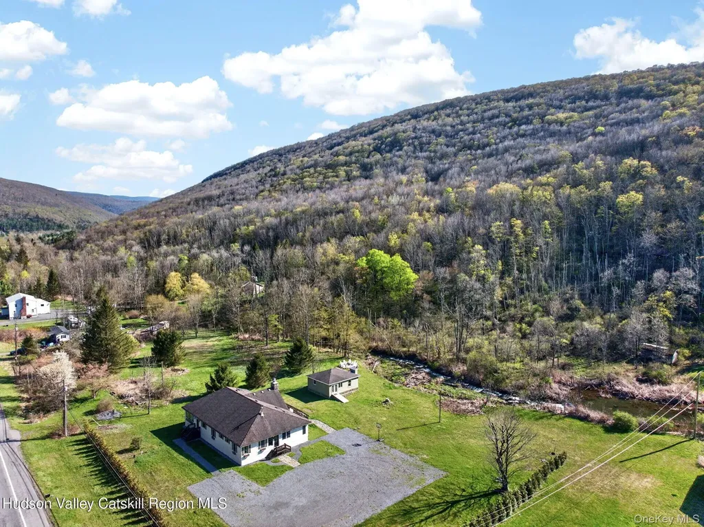 8643 State Route 28 Big Indian NY 12410