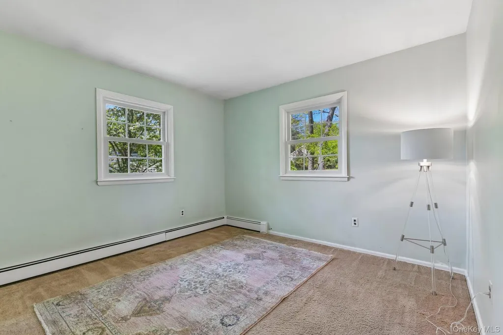 31 Sunset Drive Huntington NY 11743