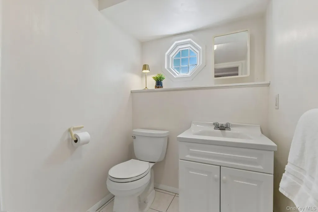 31 Sunset Drive Huntington NY 11743