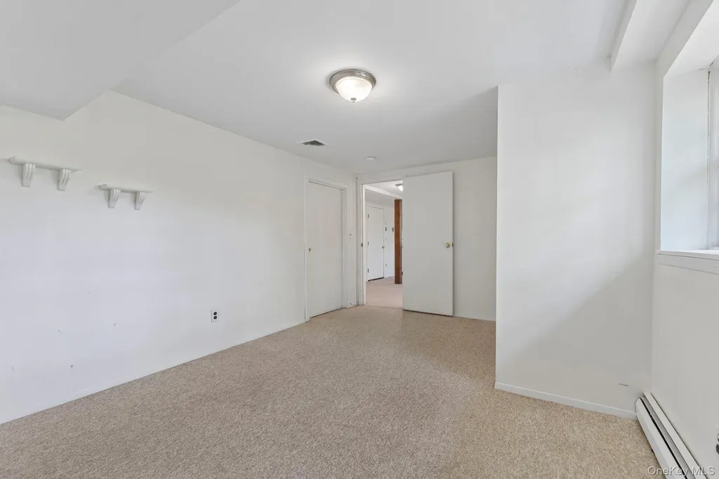 31 Sunset Drive Huntington NY 11743