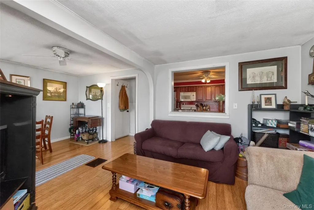 19 Samstag Avenue Ossining NY 10562