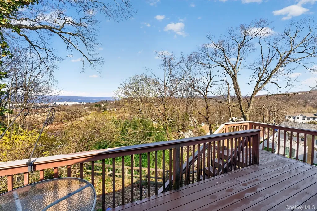 19 Samstag Avenue Ossining NY 10562