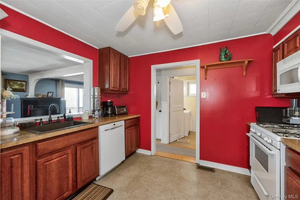 19 Samstag Avenue Ossining NY 10562