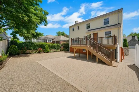 462 Rich Avenue Mount Vernon NY 10552