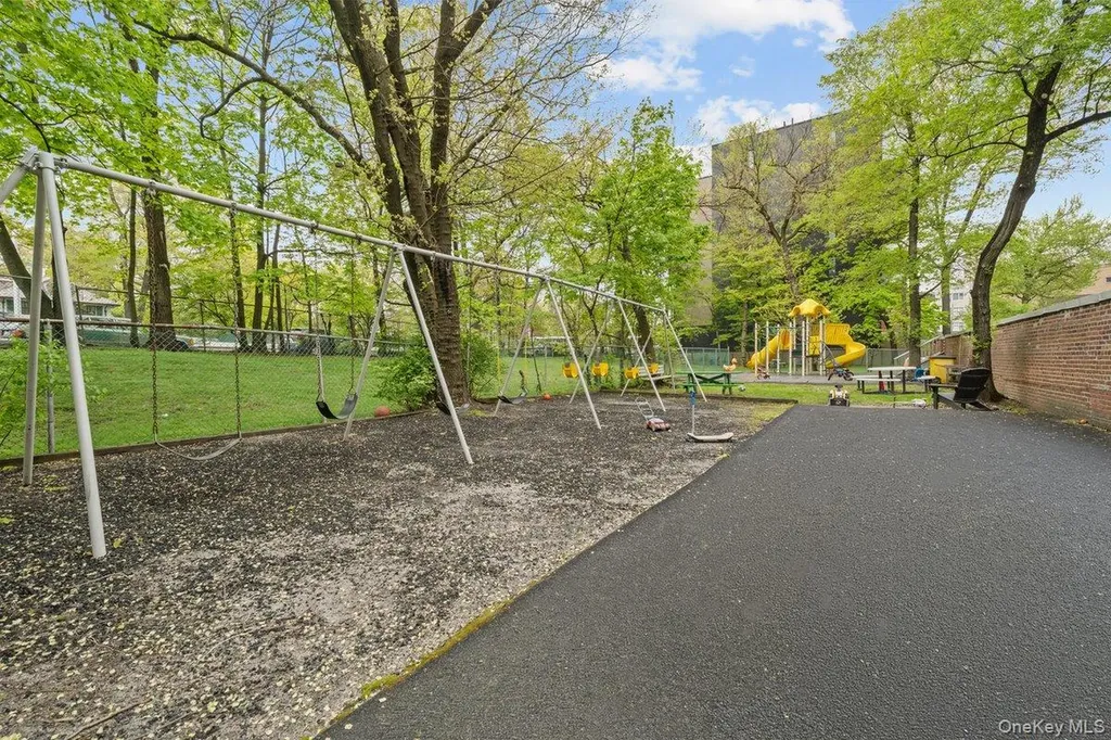 3103 Fairfield Avenue Bronx NY 10463