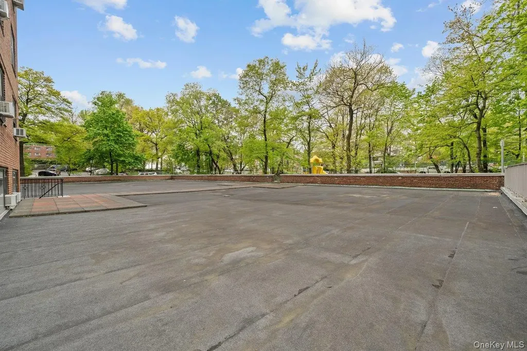3103 Fairfield Avenue Bronx NY 10463