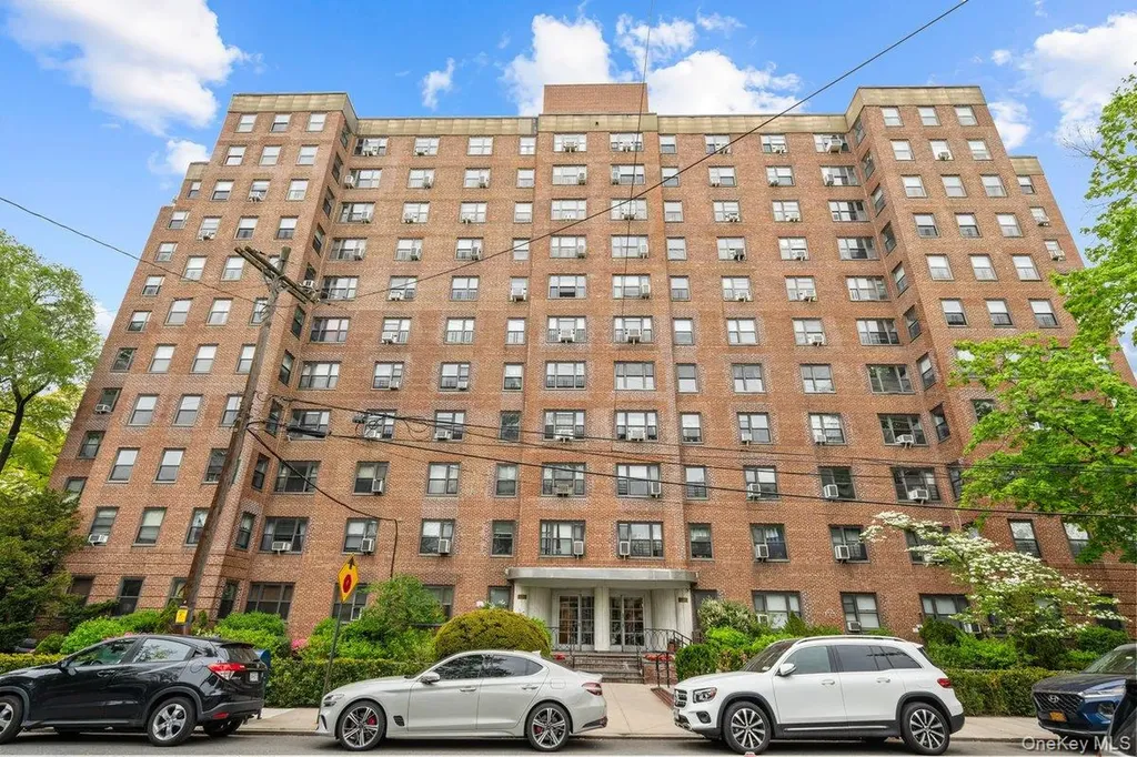3103 Fairfield Avenue Bronx NY 10463