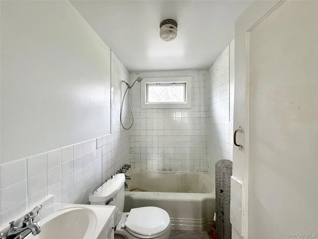 91 Bridge Street Catskill NY 12414