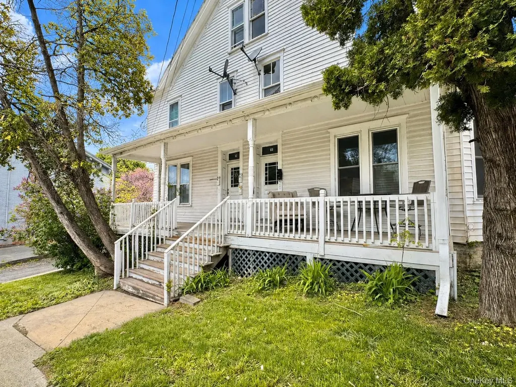 91 Bridge Street Catskill NY 12414