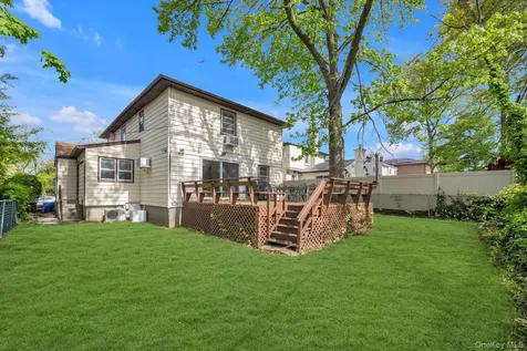 7906 214th Street Oakland Gardens NY 11364