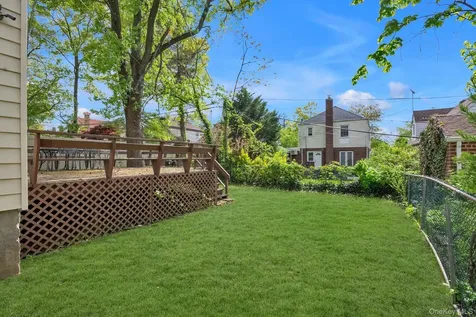 7906 214th Street Oakland Gardens NY 11364