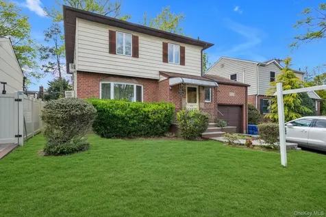7906 214th Street Oakland Gardens NY 11364