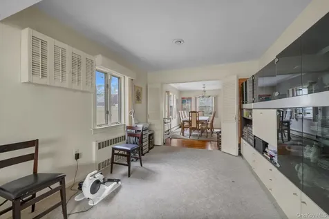7906 214th Street Oakland Gardens NY 11364