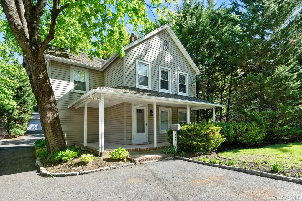 147 Fort Salonga Road Northport NY 11768